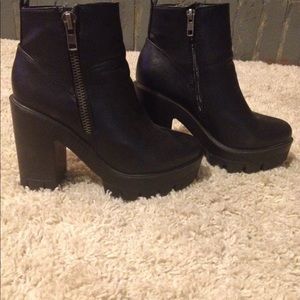 BAMBOO platform boots